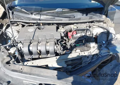 2014 Nissan Sentra Sr z USA, uszkodzony, nr VIN 3N1AB7AP7EY319091